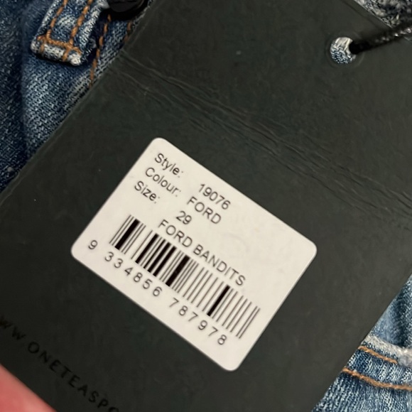 NWT one teaspoon bandits shorts - Picture 5 of 5